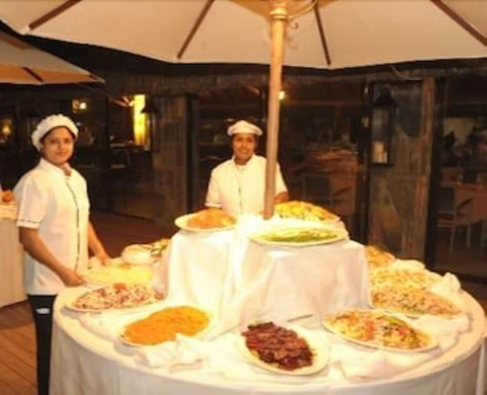 فيلاز مون بلازير 3*